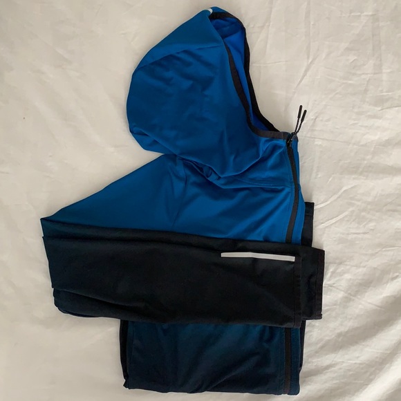 🦩3 for $30 🦩 Brand New Dry-fit running top Hooded Jacket - Picture 1 of 9